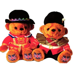 London England Royal Guard Bobbys Bears Postcards Travel Souvenir Unposted - Picture 1 of 2