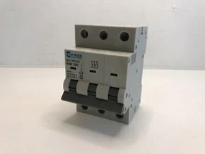 Europa EUC3P10D 10amp Type D 10kA Triple Pole MCB (112) - Picture 1 of 3