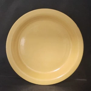 Vintage 1940's Homer Laughlin FIESTA WARE Kitchen Kraft Yellow 10” Pie Plate - Picture 1 of 4