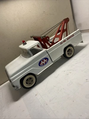 Vintage 1960s White Tonka Wrecker 2158 AA Tow Wrecker Truck USA Restoration - Image 1 of 4