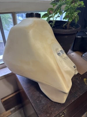 Tanque de combustible Yz490 1986-90 Foto 1 de 4