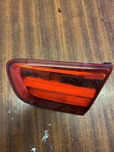 BMW 1ER F20 F21 LCI Rückleuchte Fahrerseite rechts 7359020 - Bild 1 von 5