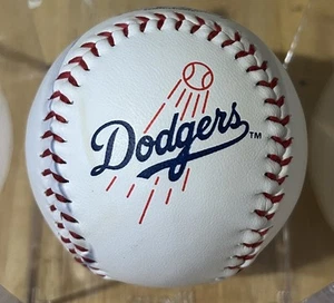 Los Angeles Dodgers Rawlings Official Major League Baseball L.A. Logo. - Picture 1 of 3