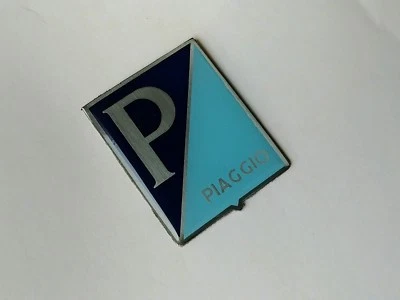 Самоклеящаяся передняя эмблема значок логотип Piaggio Vespa Super 150 VNA VNB VBA VBB - Изображение 1 из 3