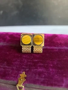 Tiger's Eye Gold Tone Mesh Metal Cufflinks Vintage 1970's - Picture 1 of 10