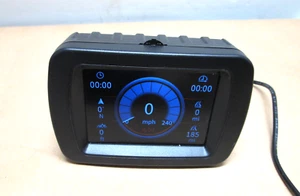 MRCARTOOL M85 Multi-function HUD GPS Inclinometer Slope Meter for Off-Road SUV - Foto 1 di 2