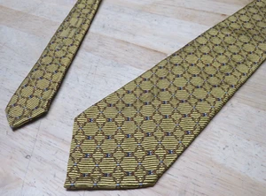 ROBERT TALBOTT SEVEN FOLD Silk Luxury Necktie Gold Yellow Geometric 5/40 Limited - Picture 1 of 10