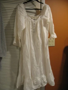 Vintage Victoria's Secret Ivory Nightgown M Gold Label Faux Diamond Buttons - Picture 1 of 10