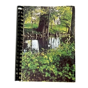 1972 Huge 440p BAYOU CUISINE COOKBOOK Indianola Mississippi Delta Church Cajun - Picture 1 of 17