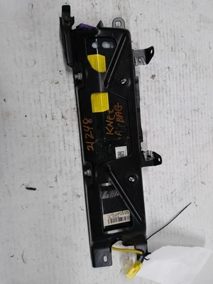 2009 Audi S5 Instrument Panel Air Bag - Used, White, 165k Miles, OEM Part - Imagem 1 de 4