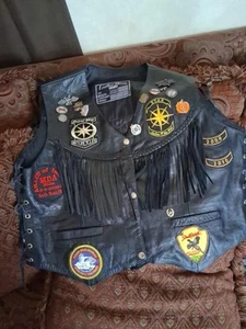  Leather Sheen Vest Womans,with Patches&pins - Picture 1 of 24