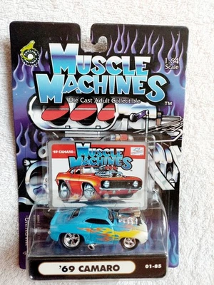 Chevy Camaro 69 Muscle Machines SOPLADO, AZUL con llamas 1:64 FUNLINE Foto 1 de 2
