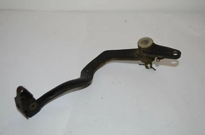 Brazo de palanca de pedal de freno trasero Honda OEM XR600R 1985 1986 1987  Foto 1 de 4