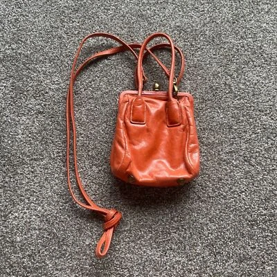 BOLSO BANDOLERA HOBO INTERNATIONAL VINTAGE DE CUERO NARANJA Foto 1 de 4