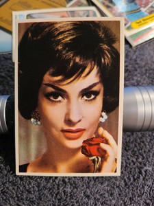 Gina Lollobrigida hollywood card GREAT PHOTO OF HER