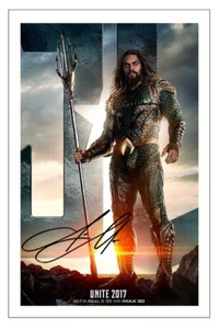 JASON MOMOA SIGNED AUTOGRAPH PHOTO PRINT JUSTICE LEAGUE AQUAMAN - Picture 1 of 1