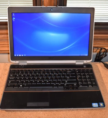 Dell Latitude E6520 Intel Core i5-2430 128 GB SSD Windows 7 Pro 32 bits 1920x1080 Foto 1 de 4