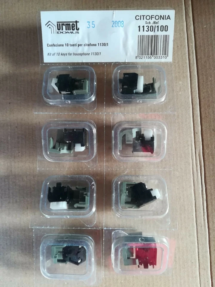 Confezione 8 tasti Per Citofono URMET 1130 /1 - Immagine 1 di 1