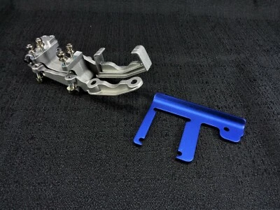 New Traxxas Revo 3.3 Engine Motor Mount with Screws Plate Slayer Pro 4x4 - Image 1 of 4