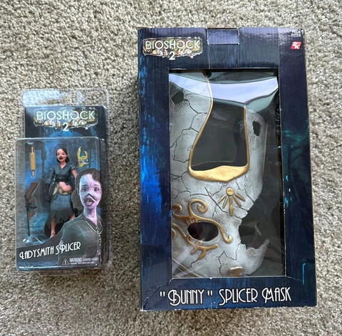 (BNIB) Bioshock 2 - Subject Omega Little Sister - Bunny Splicer Mask - Ladysmith Cover