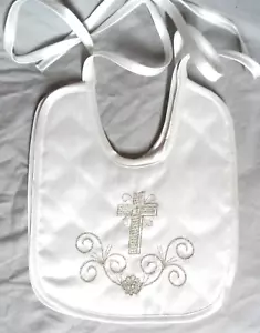 UNISEX RELIGIOUS MOTIF BIB Christening Baptism Bib EMBROIDERED CROSS DESIGN - Picture 1 of 3