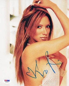 TRACI BINGHAM SIGNED AUTOGRAPHED 8x10 PHOTO VERY PRETTY PSA/DNA - Picture 1 of 2