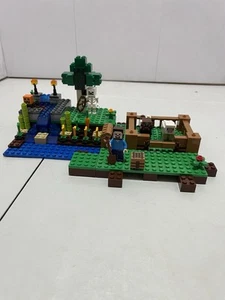 LEGO MINECRAFT: The Farm 21114 gebraucht mit Minis SIEHE BILDER & BESCHREIBUNG - Bild 1 von 3
