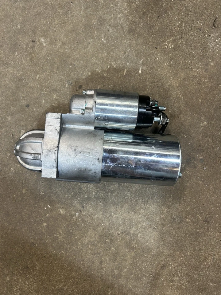 Nuevo Arranque Compatible con Chevy Silverado 1500 HD 2500 3500 1999-2005 6.0 L... Foto 1 de 2