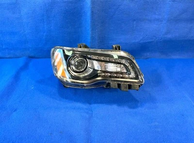 2011 - 2014 CHRYSLER 300C SRT8 OEM AFS PASSENGER RIGHT XENON HID HEADLIGHT LAMP - Image 1 of 4