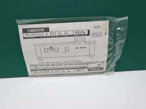 Walthers 47-06 HO Scale D&RGW Caboose White Decals - Picture 1 of 2