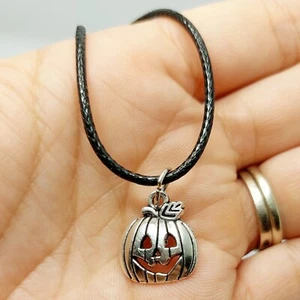 Collana con ciondolo zucca - corda in ecopelle 18 pollici - venditore USA - Foto 1 di 2