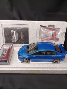 MOTORHELIX M85409 1/18 Honda Civic Type R (FD2) EARL Diecast - Picture 1 of 10