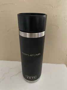 Botella Yeti Rambler con tapa hotshot AEGfuels tronco 20 oz  - Imagen 1 de 7
