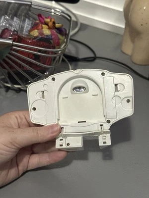 White Intec Game Boy Advance Lighted Game Shield MISSING PEG - Image 1 of 4