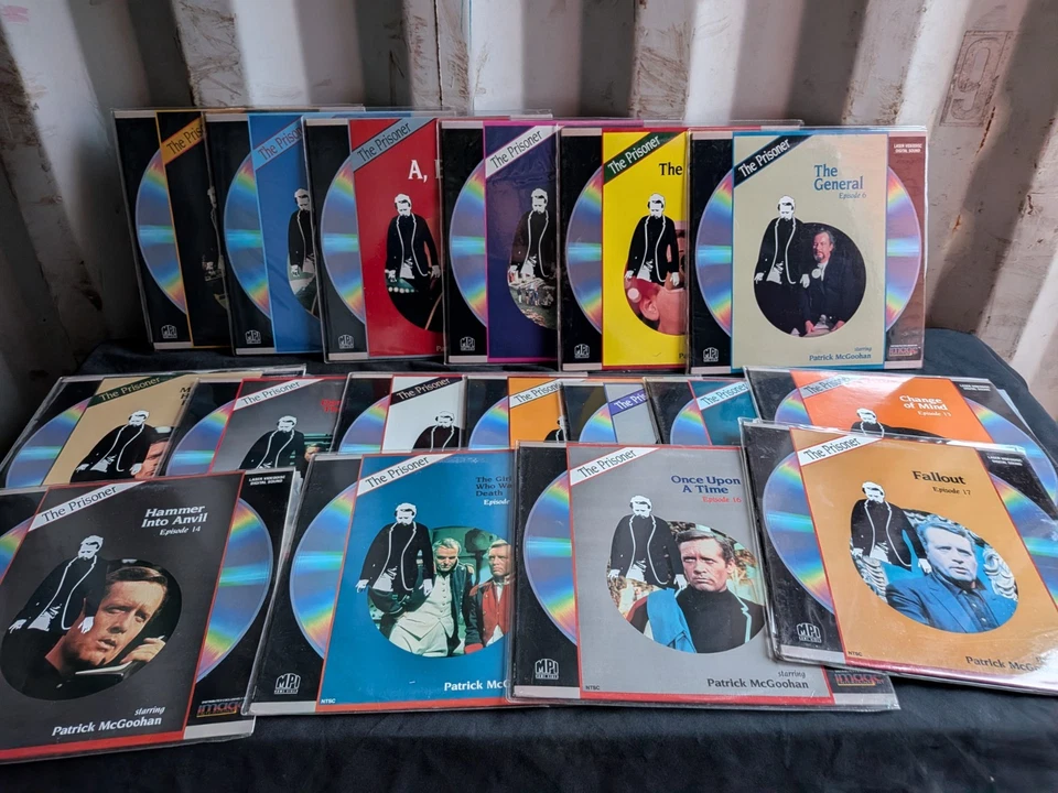 The Prisoner –17 Laserdiscs - Complete Series!  Patrick McGoohan  - Image 1 of 2