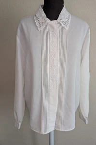 Vintage Karen Scott elegante weiße Nadelstreifen bestickt versteckte Knöpfe 16 - Bild 1 von 8