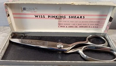 J. Wiss Vintage PINKING SHEARS Sewing SCISSORS 9" Dressmaking Model C in Box USA - Image 1 of 4
