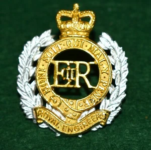 The Corps of Royal Engineers Officer's Cap badge - EIIR - Picture 1 of 3