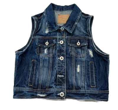 Chaleco vaquero con botones estilo envejecido Amathyst Jeans grande para mujer” Foto 1 de 4