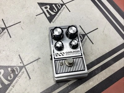 Pedal de distorsión DOD Gunslinger MOSFET Foto 1 de 3