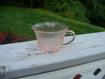 Hazel Atlas Royal Lace Pink Cup Depression Glass - Image 1 of 4