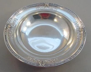 Wilcox Silver Plated Bowl Floral Designs Acanthus Leaf - Picture 1 of 7