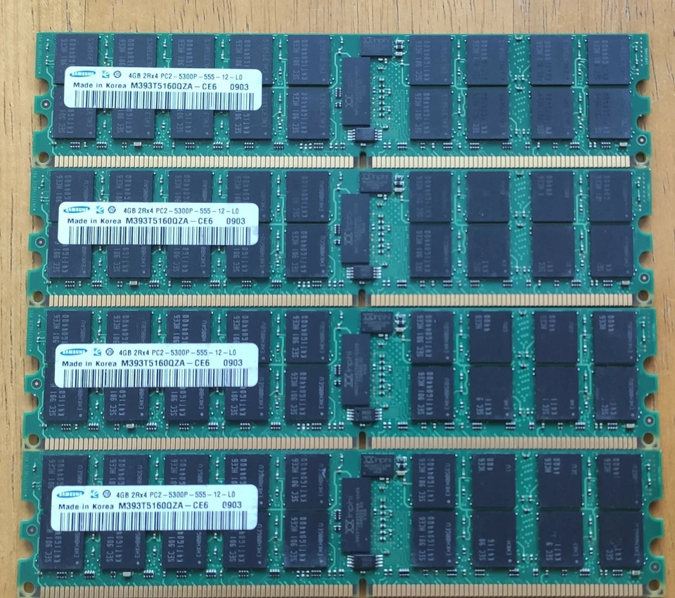 Samsung M393T5160QZA-CE6 16GB (4x4GB) DDR2 PC2-5300P ECC 240P Server Memory - Image 1 of 1
