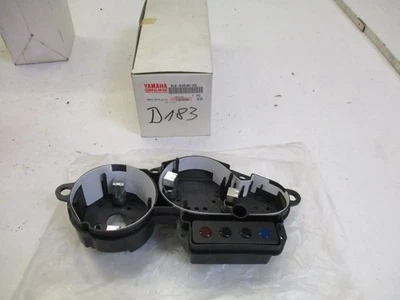Tachogehäuse 3LE-8353H-00 D183 Yamaha FZR 500_600_1000 89-93 Tacho Armaturen hin - Bild 1 von 4