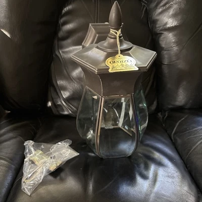 Quoizel Lighting Bronze Finish HZ8377Z - Image 1 of 4