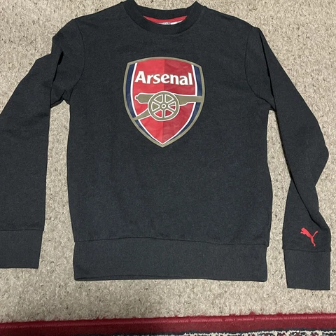 Puma Arsenal Dark Gray Sweatshirt Premier Soccer League size small Cover