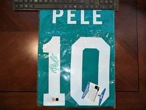 Pele, Autograph/Signed, NY, Cosmos Jersey, Green, Beckett - Picture 1 of 1