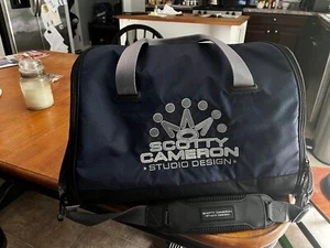 2024 Scotty Cameron CIRCLE T Club Membership Weekender Travel Duffle Bag Only - Picture 1 of 4