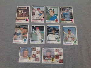 10 1973 Topps Baseball Cards in Plastic Sleeves - Picture 1 of 11