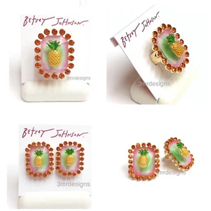 NWT Betsey Johnson BACKYARD PINEAPPLE Gold Tone Emerald Cut Earrings & Ring Set - Picture 1 of 12